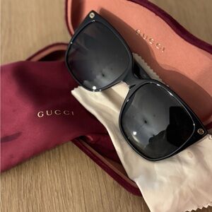 Gucci Black Oversized Sunglasses